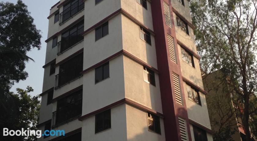 Hotel Galaxy Comforts Bombay Exterior foto